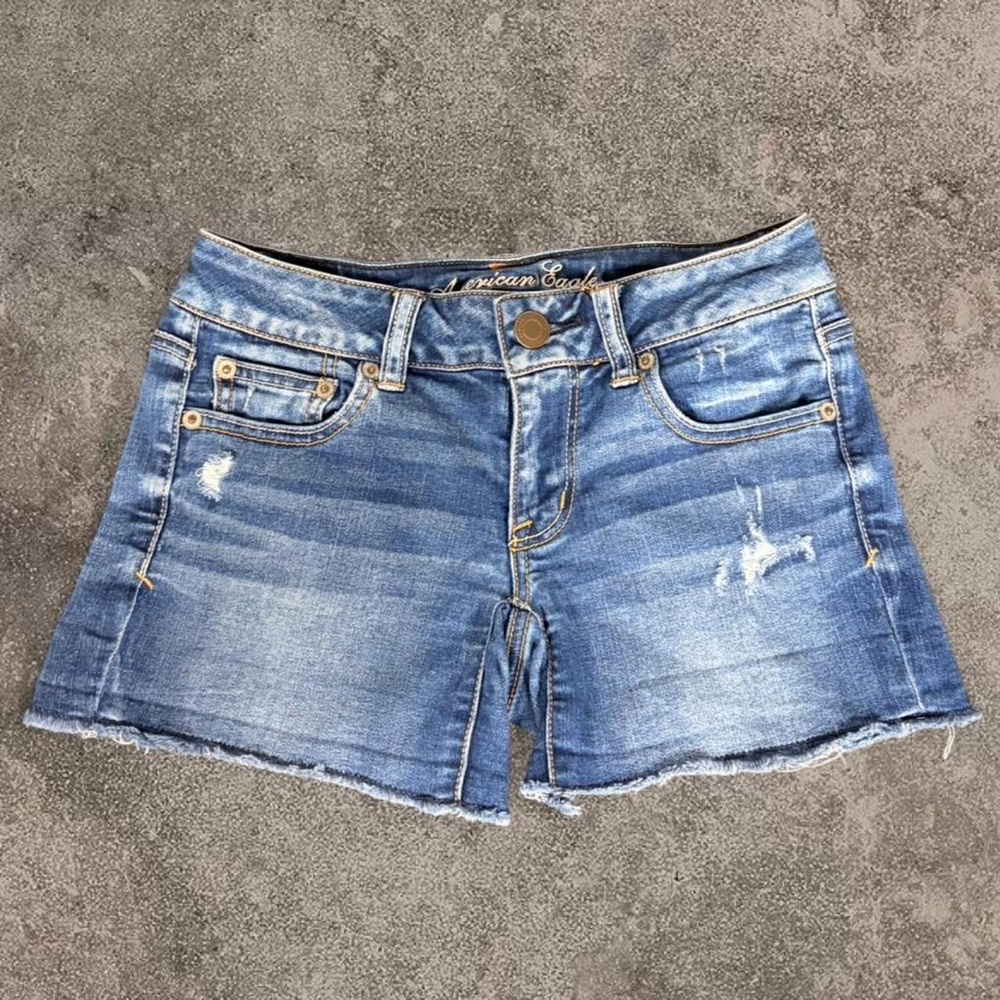 American Eagle Outfitters Medium Blue Distressed Denim Cutoff Shorts